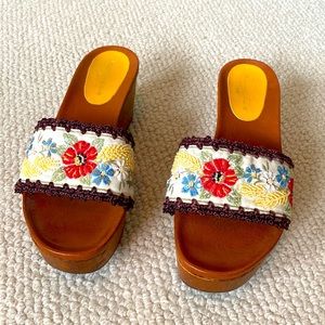 Isabella Fiore Wooden Slides Clogs. Size 9. Worn ONE time. Like New.